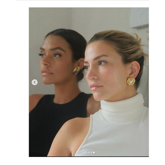 AUREUM Naomi Earrings in Two Tone One Size Womens - Picture 7 of 8